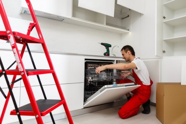 What to Do in Case of an Appliance Leak